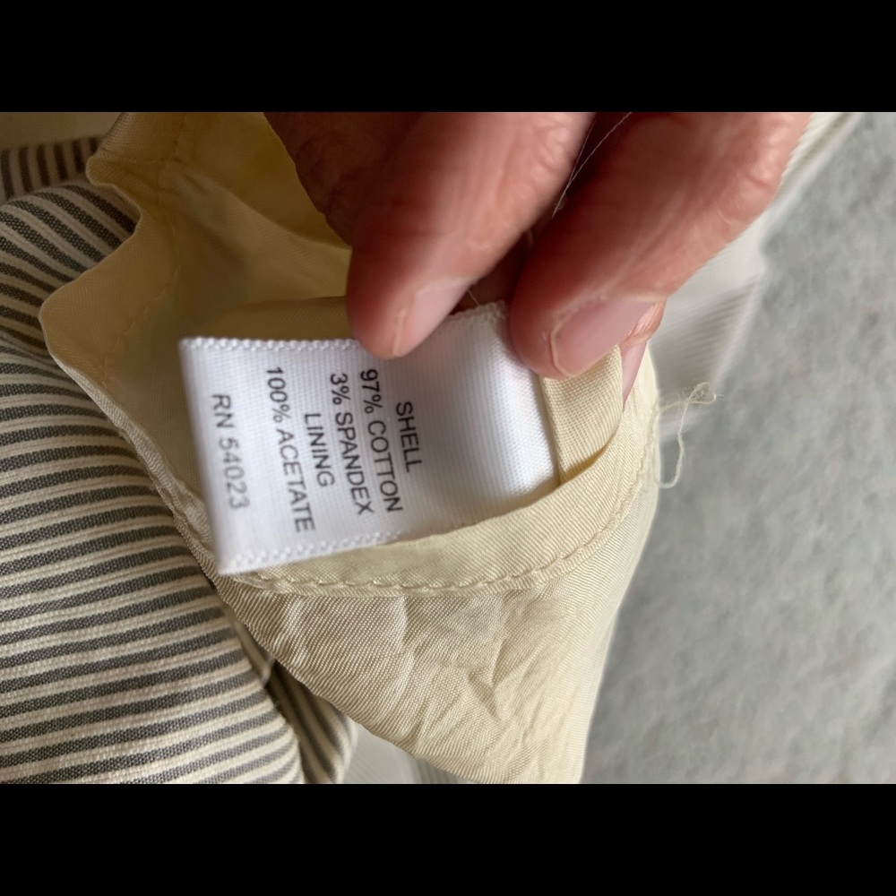 Banana Republic Grey and Cream Stripe A-Line Skirt - Picture 7 of 8
